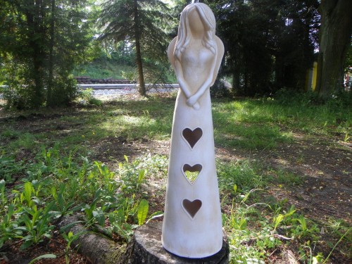 Anděl. Srdce, bílá patina 62cm